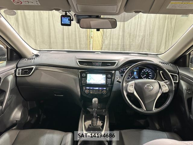 Nissan X-TRAIL 2016-02 8867420-5