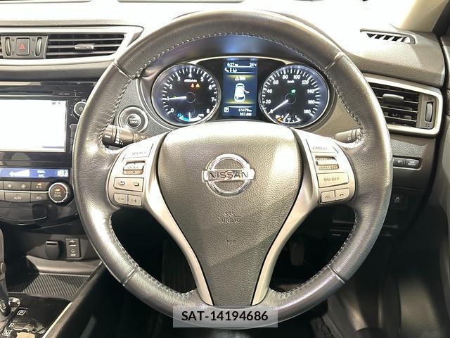 Nissan X-TRAIL 2016-02 8867420-6