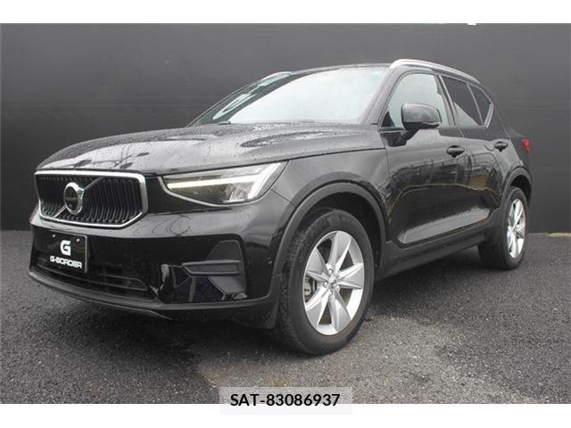 Volvo XC40 2022-08 8866691-16