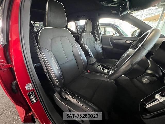 Volvo XC40 2021-06 8867216-10
