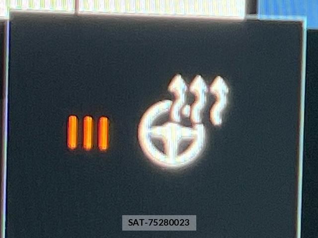 Volvo XC40 2021-06 8867216-8