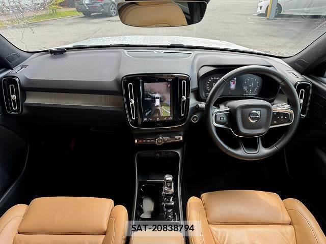 Volvo XC40 2022-05 8867219-1