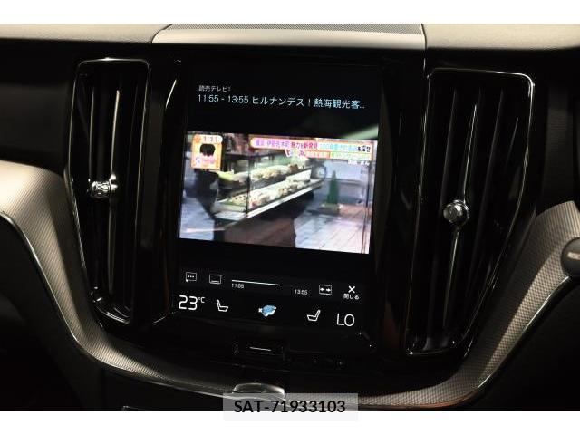 Volvo XC60 2018-04 8865728-4
