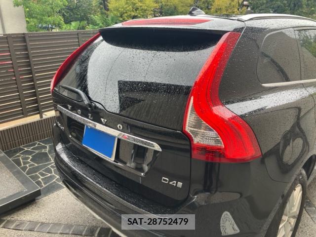 Volvo XC60 2016-11 8865756-1
