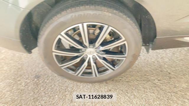 Volvo XC60 2018-11 8866877-3