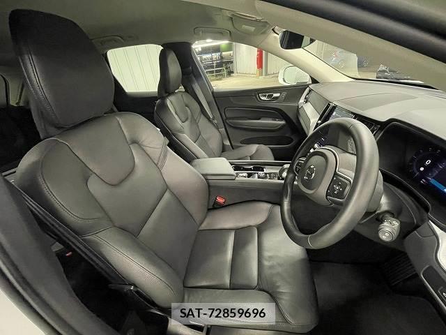 Volvo XC60 2022-09 8867367-10