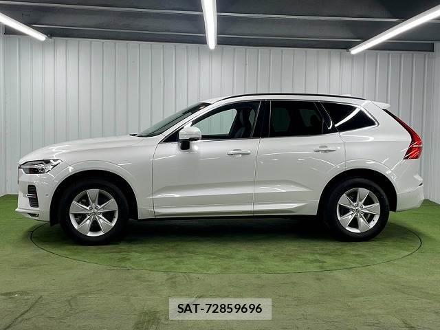 Volvo XC60 2022-09 8867367-16