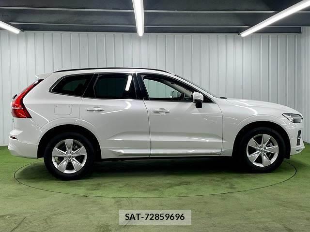Volvo XC60 2022-09 8867367-17