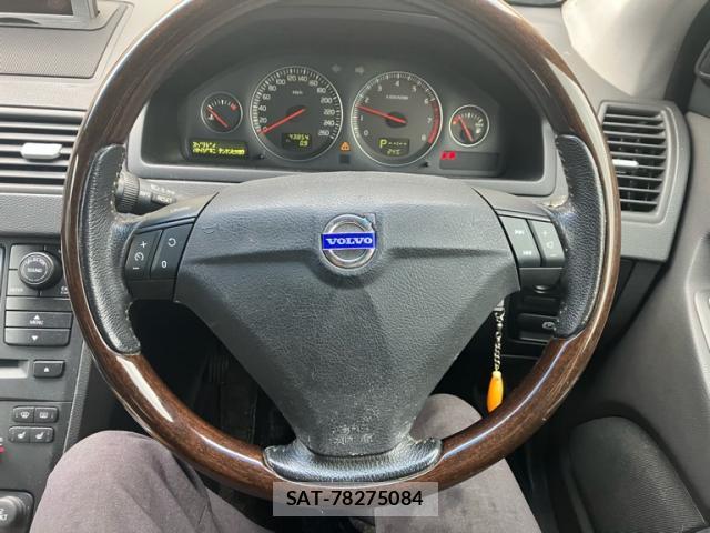 Volvo XC90 2003-11 8865966-15