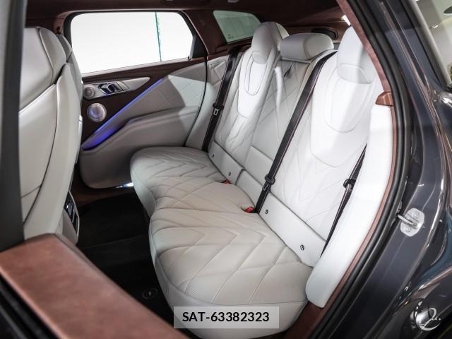 Bmw XM 2023-08 8865522-4
