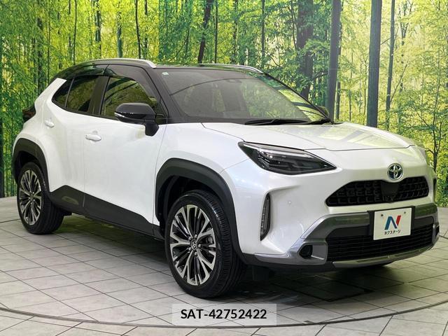 Toyota YARIS CROSS 2022-11 8865334-15
