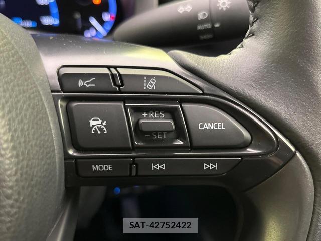 Toyota YARIS CROSS 2022-11 8865334-4