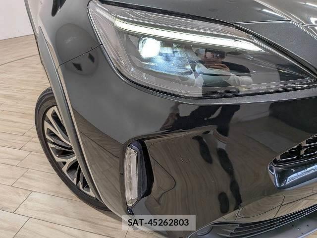 Toyota YARIS CROSS 2022-11 8865425-19