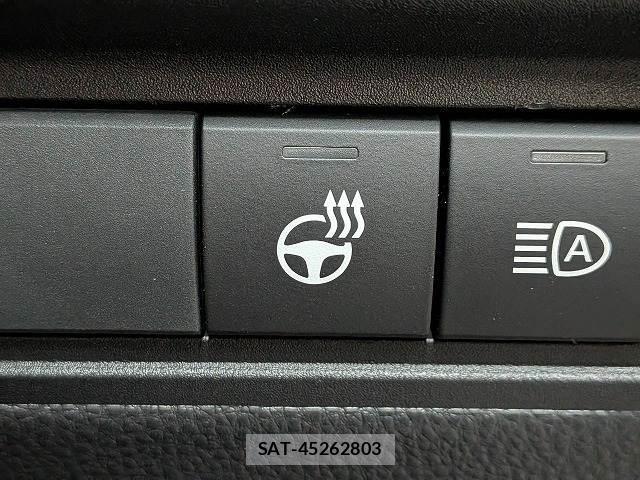 Toyota YARIS CROSS 2022-11 8865425-7