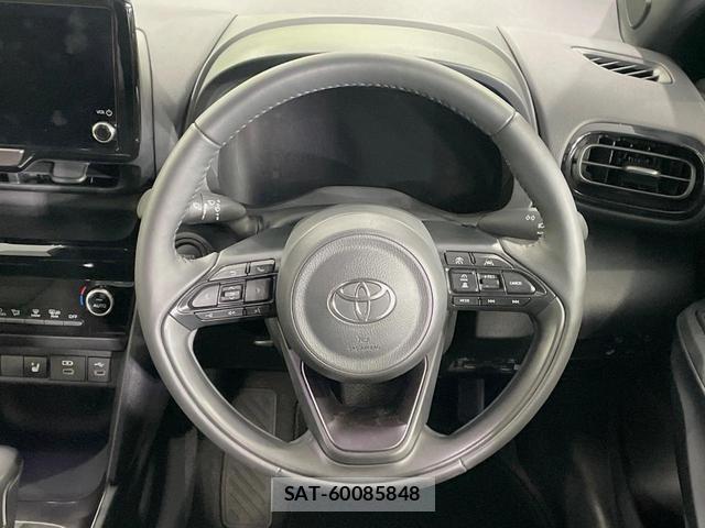 Toyota YARIS CROSS 2025-12 8865561-10