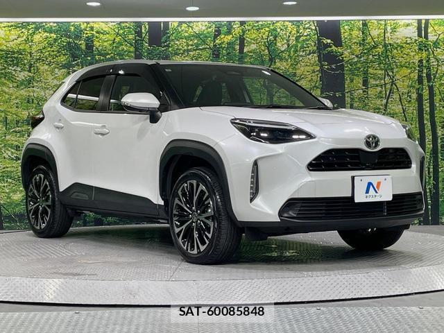 Toyota YARIS CROSS 2025-12 8865561-15