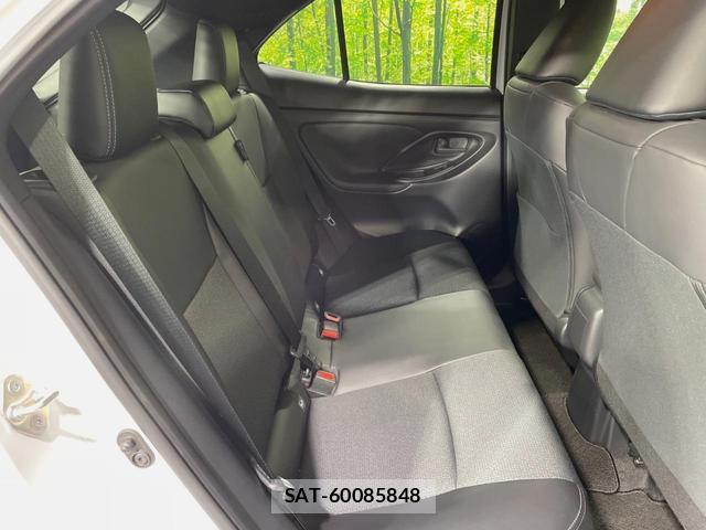 Toyota YARIS CROSS 2025-12 8865561-8