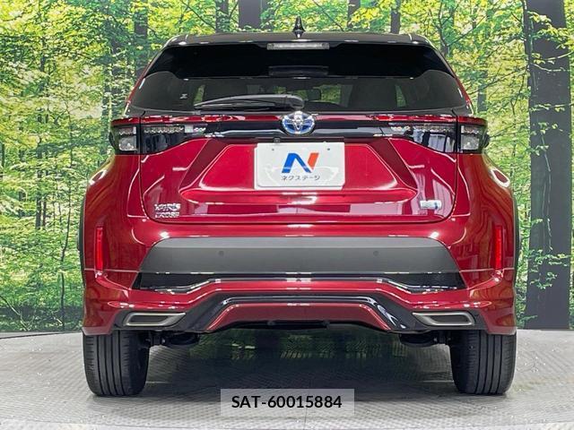 Toyota YARIS CROSS 2021-11 8865576-14