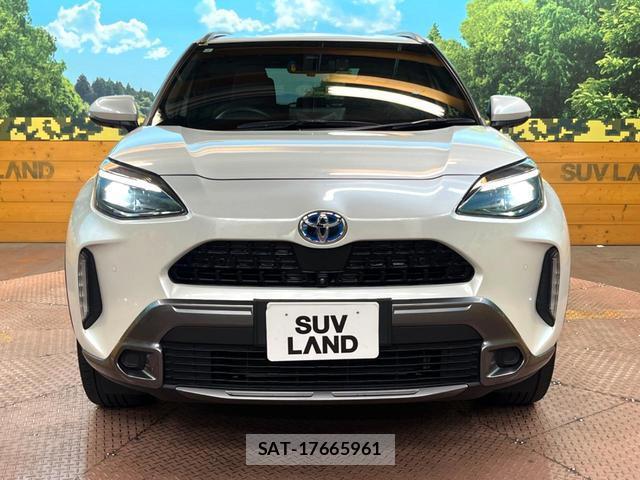 Toyota YARIS CROSS 2023-10 8866087-13