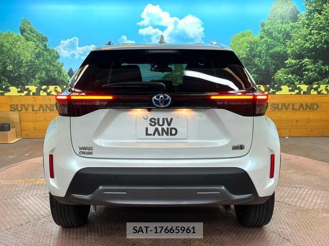 Toyota YARIS CROSS 2023-10 8866087-14