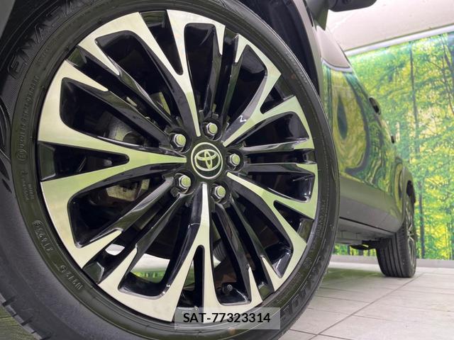 Toyota YARIS CROSS 2025-06 8866281-12