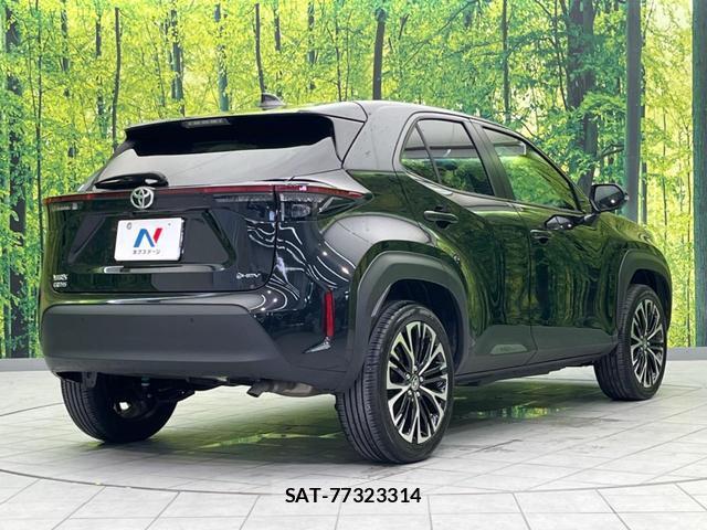 Toyota YARIS CROSS 2025-06 8866281-16