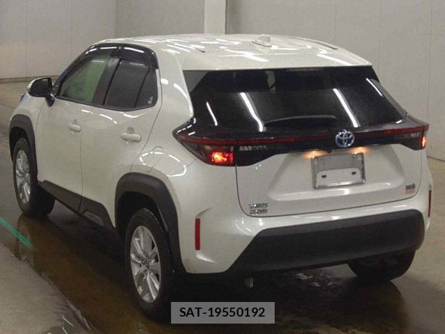 Toyota YARIS CROSS 2021-10 8866666-1