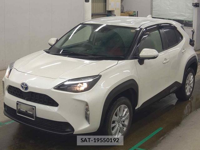 Toyota YARIS CROSS 2021-10 8866666-3