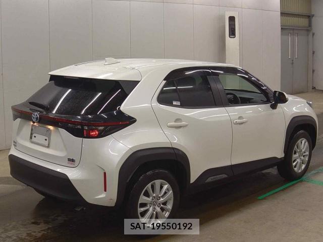Toyota YARIS CROSS 2021-10 8866666-4