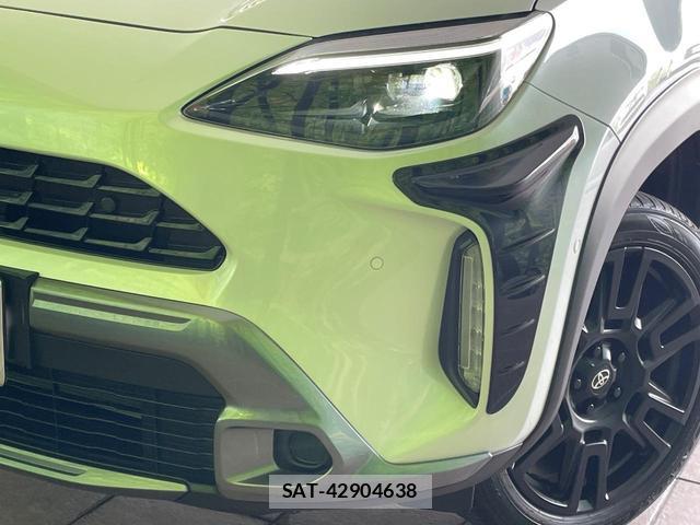Toyota YARIS CROSS 2025-04 8866728-12