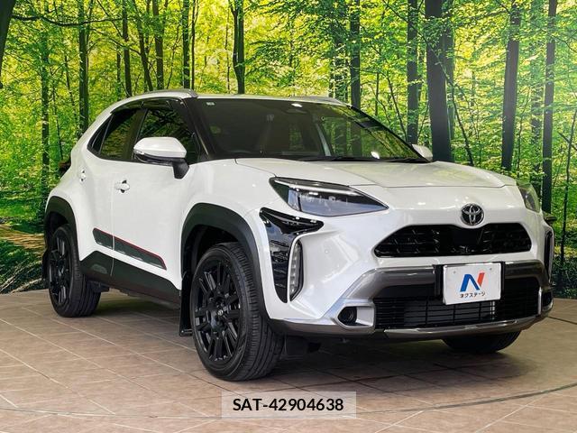 Toyota YARIS CROSS 2025-04 8866728-16