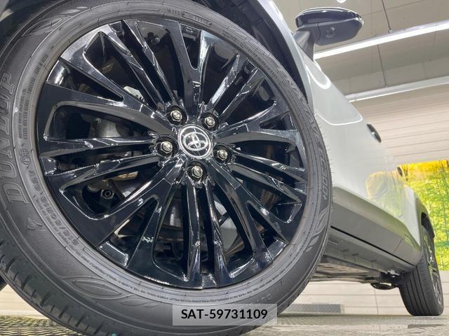 Toyota YARIS CROSS 2025-08 8866923-12