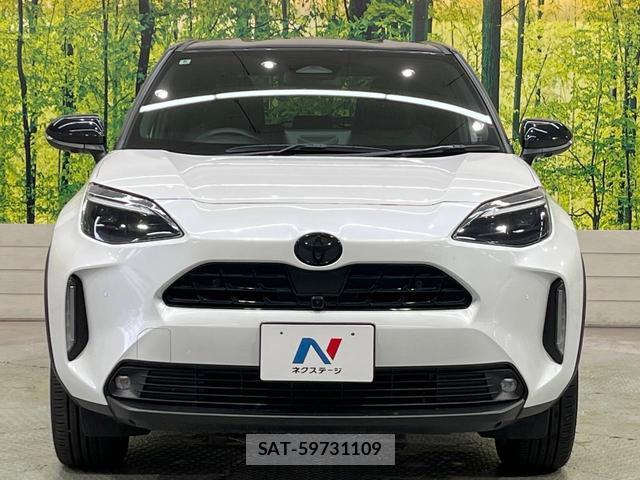 Toyota YARIS CROSS 2025-08 8866923-13