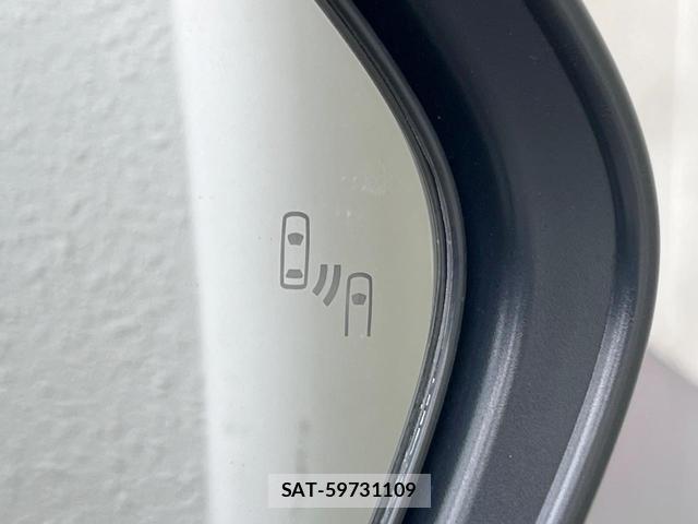 Toyota YARIS CROSS 2025-08 8866923-6