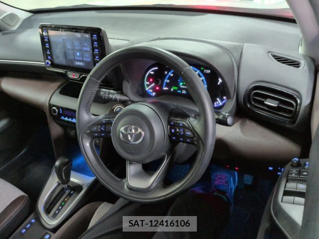 Toyota YARIS CROSS 2021-01 8867053-2