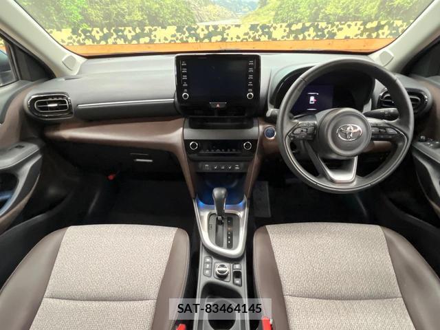 Toyota YARIS CROSS 2022-10 8867082-1
