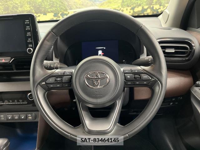 Toyota YARIS CROSS 2022-10 8867082-10