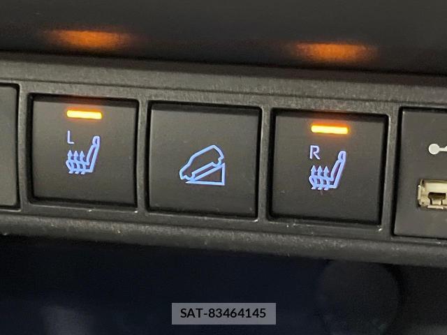 Toyota YARIS CROSS 2022-10 8867082-5