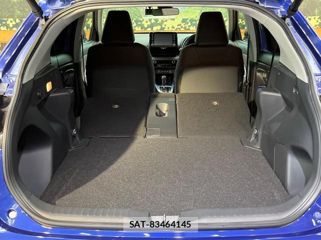 Toyota YARIS CROSS 2022-10 8867082-9
