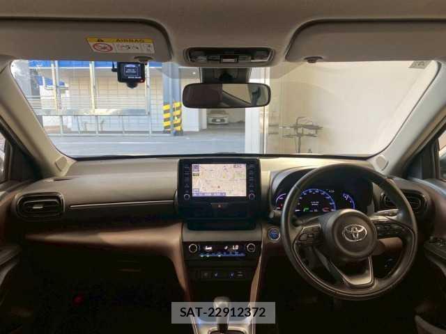 Toyota YARIS CROSS 2020-09 8867386-2