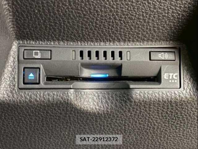 Toyota YARIS CROSS 2020-09 8867386-7