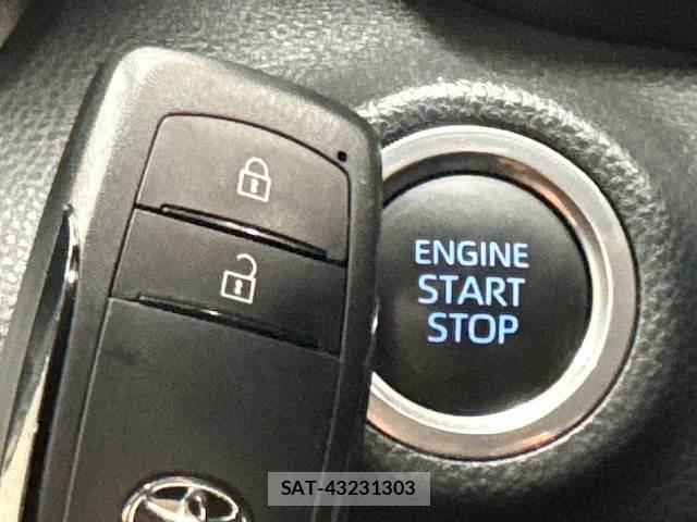 Toyota YARIS 2021-09 8866188-5