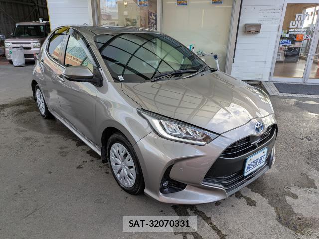 Toyota YARIS 2021-07 8866382-9