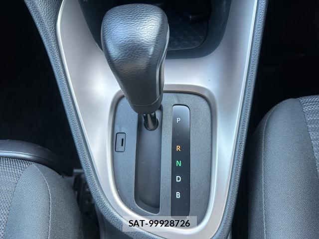 Toyota YARIS 2020-07 8866642-10