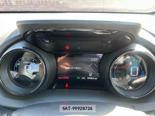 Toyota YARIS 2020-07 8866642-5