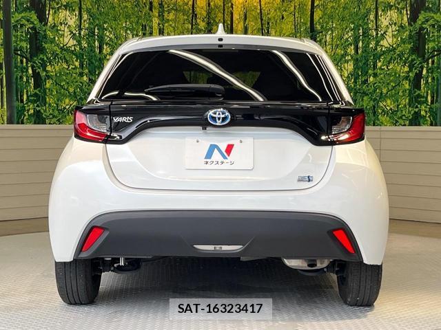 Toyota YARIS 2023-08 8867185-14