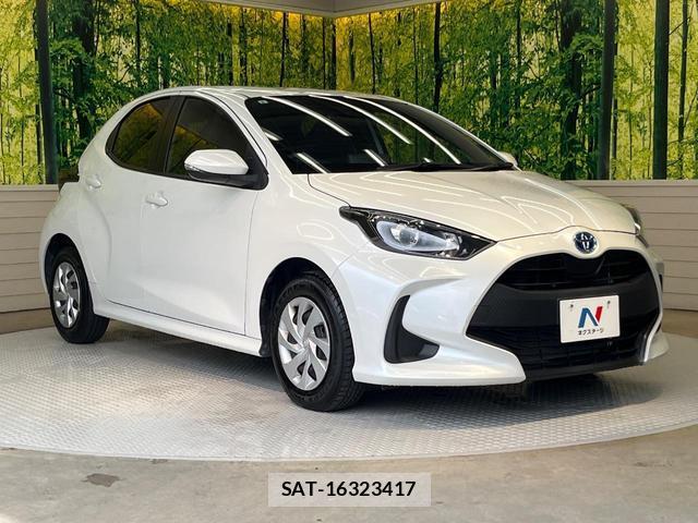 Toyota YARIS 2023-08 8867185-15