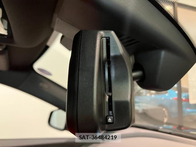 Bmw 1 SERIES 2023-04 8874739-5