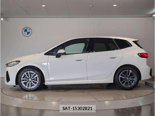 Bmw 2 SERIES 2023-05 8872799-8