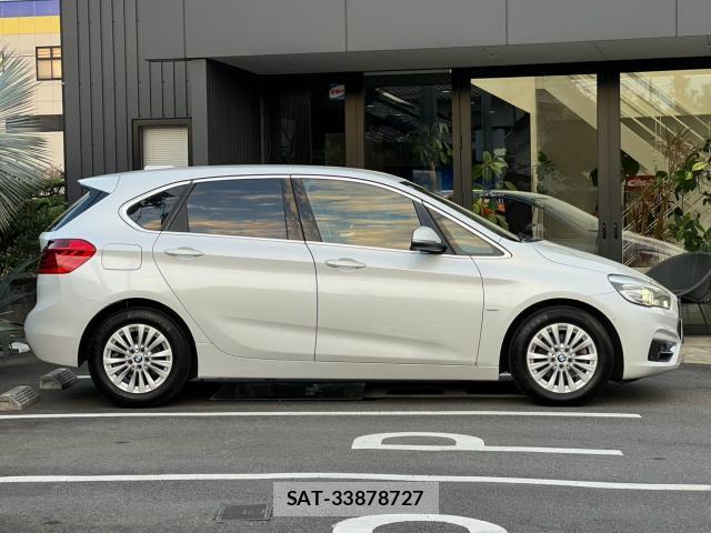 Bmw 2 SERIES 2018-03 8873930-6